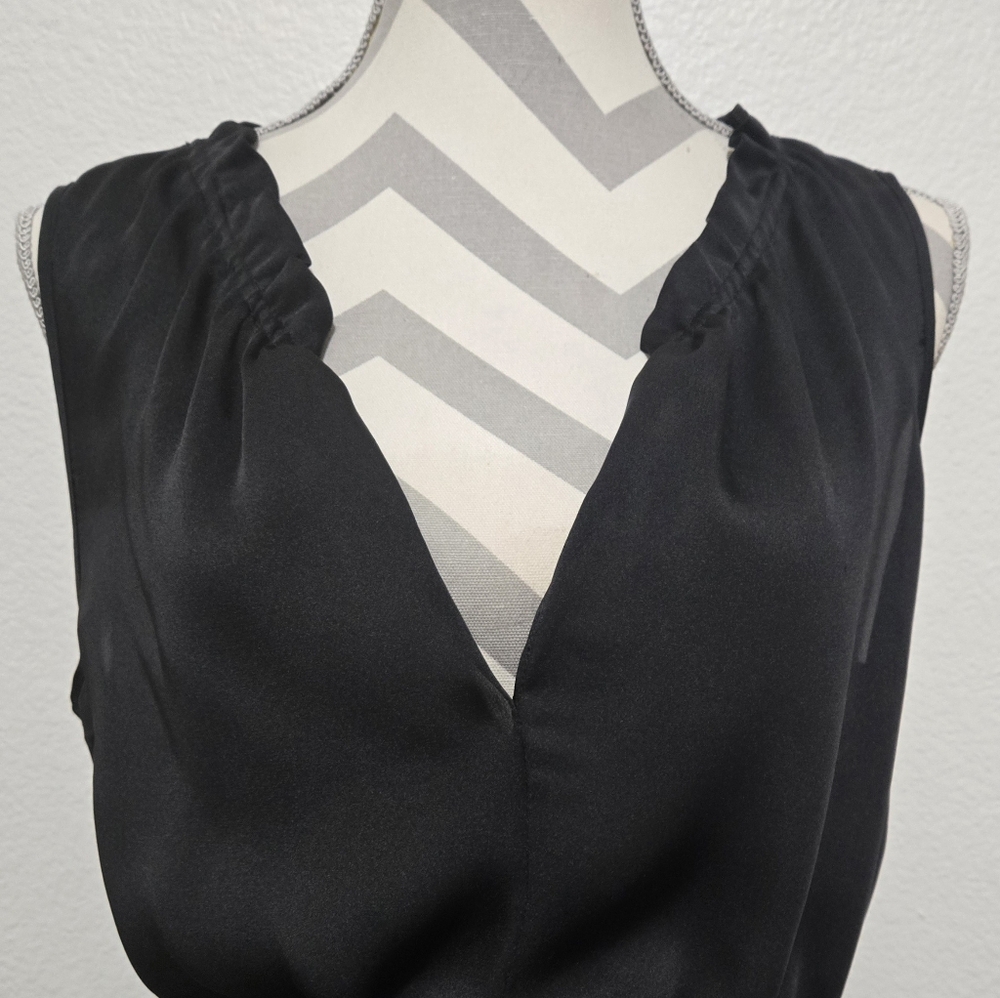 CYNTHIA STEFFE Hanna Black Ruffle Blouse Drawstring Waist Sleeveless Size Medium - Picture 2 of 14